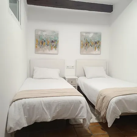 Casa De La Tia